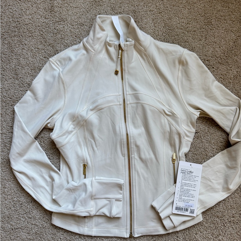 NWT lululemon Define Jacket Cropped